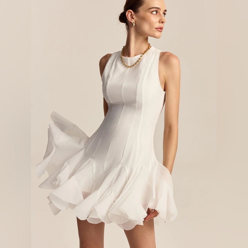 Commense White Ruffled Hem Mini Dress - Picture 5 of 9